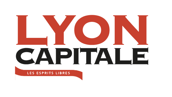 Lyon : Le Premier Théâtre Flottant D’Europe Mis à L’eau Dans Le Port Edouard-Herriot